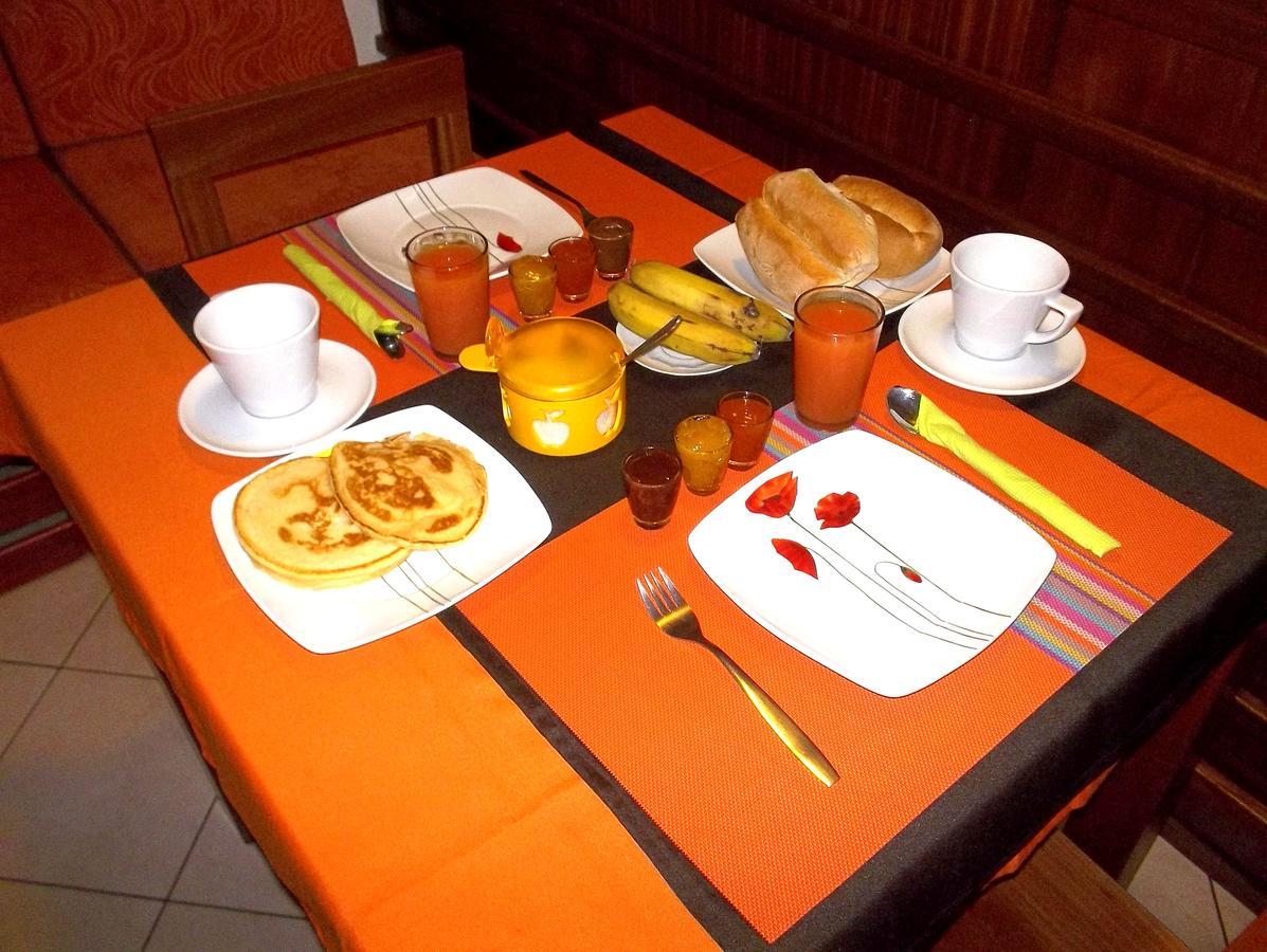 Basic Hotel Mindelo Zewnętrze zdjęcie